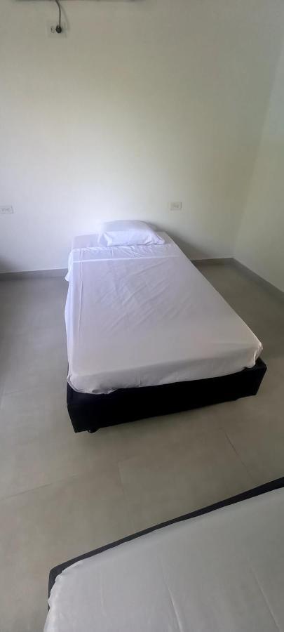 Hostal Casa Jak Santa Marta Bed & Breakfast Exterior photo