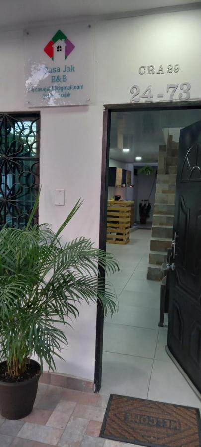 Hostal Casa Jak Santa Marta Bed & Breakfast Exterior photo