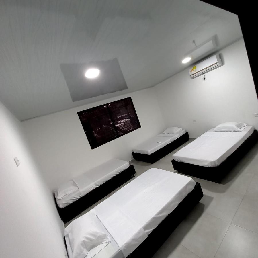 Hostal Casa Jak Santa Marta Bed & Breakfast Exterior photo